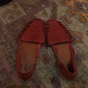 Urban outfitters sandals